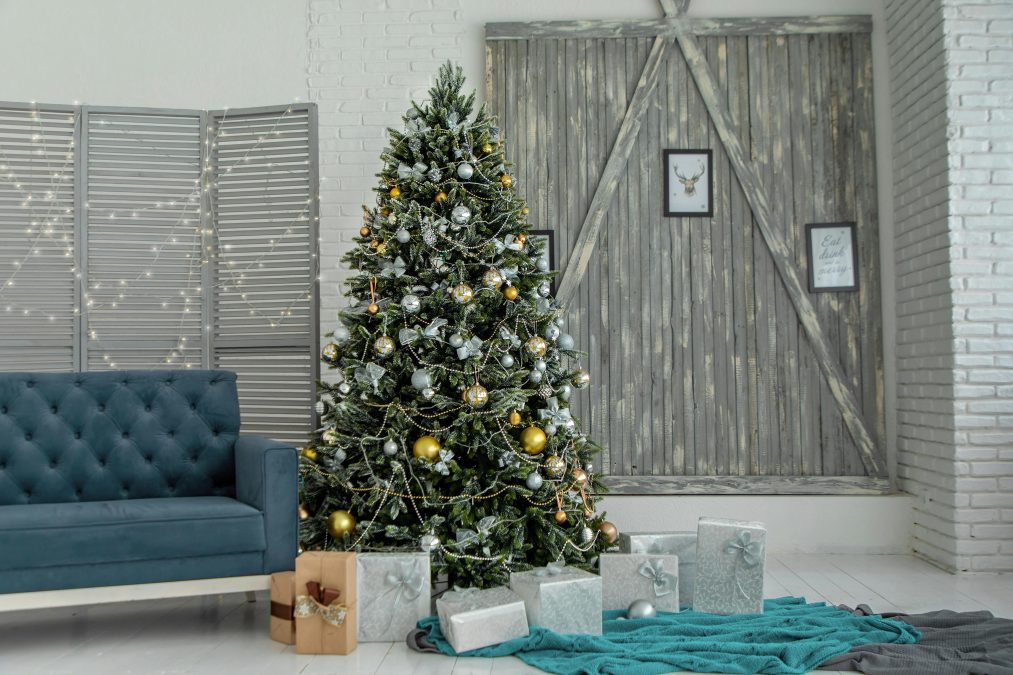 A Christmas tree. Image used for illustration purposes. PHOTO/Pexels