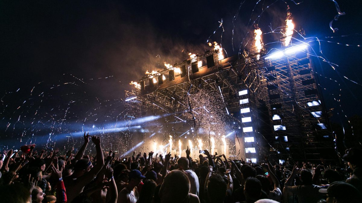 Musician wins refunds for her fans after criticising ticketing firm