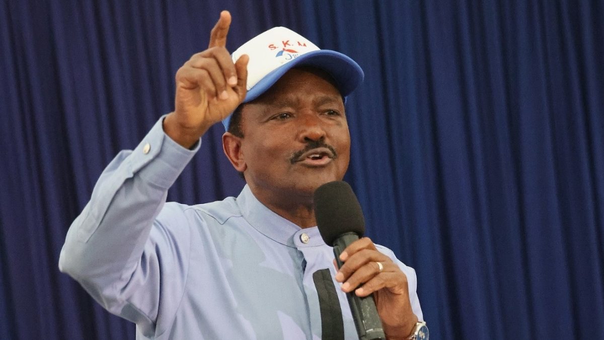 Kalonzo mocks Ruto allies for pretending to be Raila’s closest friends