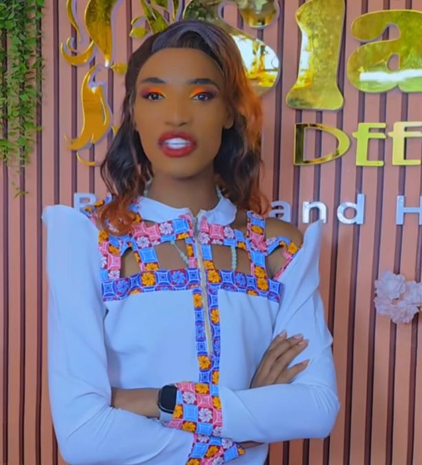 Supuu poses for a photo while wearing make-up. PHOTO/Screengrab by K24 Digital of TikTok video by @supuuomiro