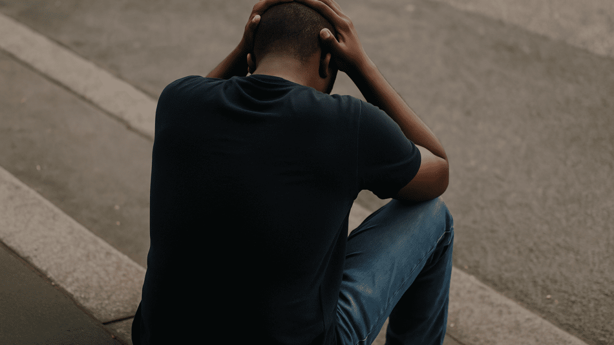 5 behaviours silently destroying your life