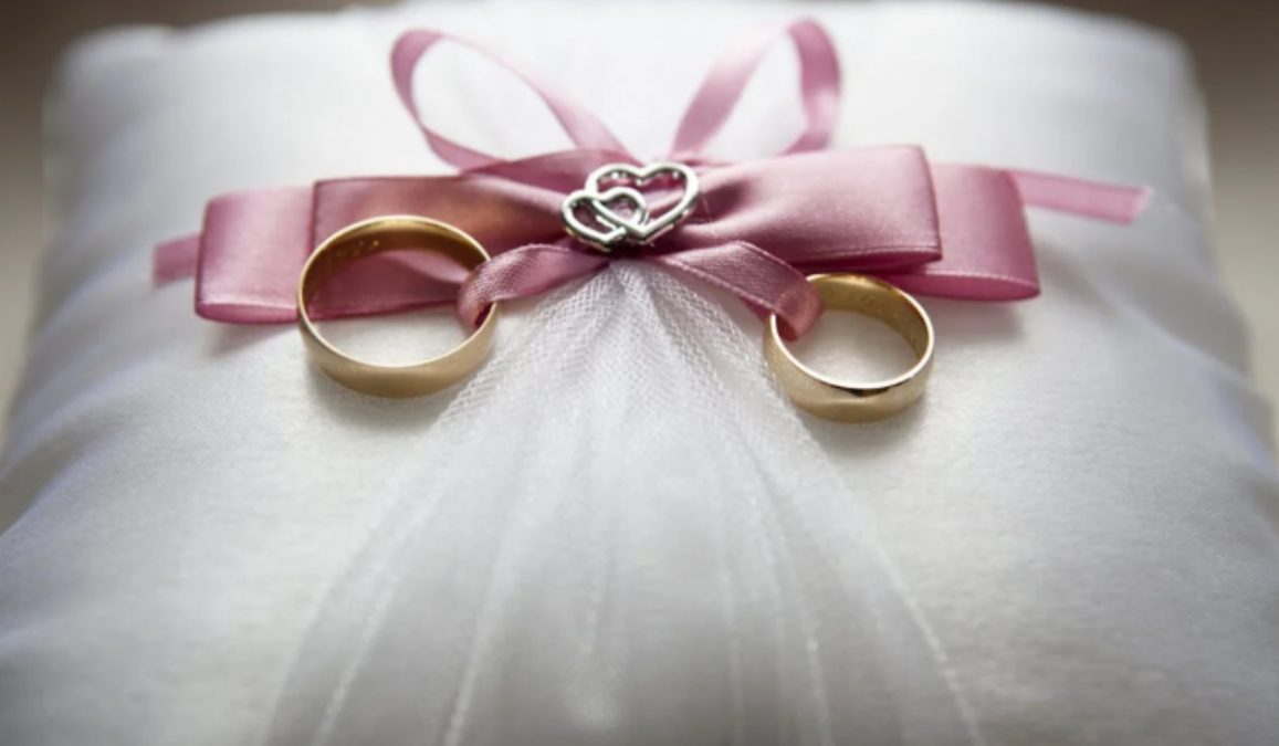 Wedding rings. Image used for illustration purposes in this article. PHOTO/Pexels