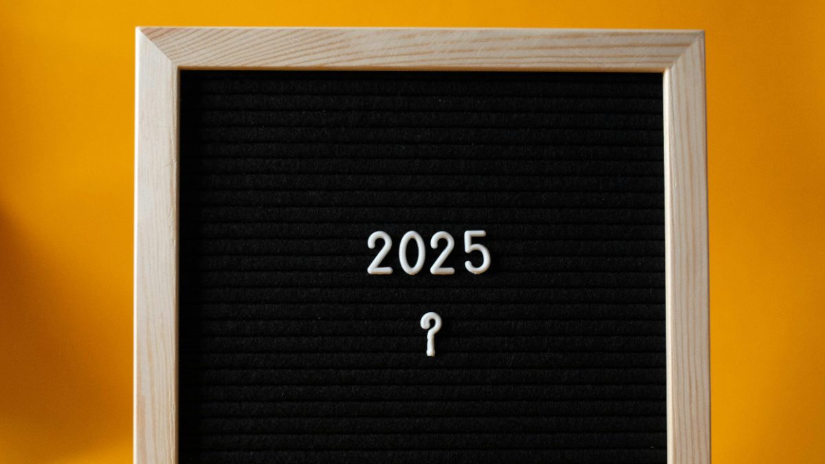 Habits we should leave behind in 2025