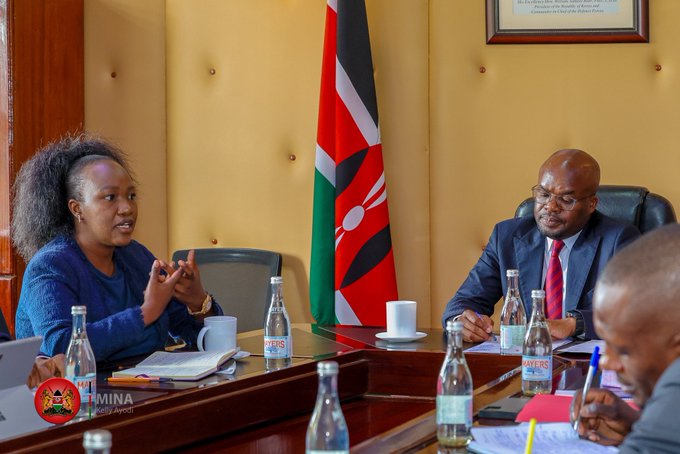 Principal Secretary for Internal Security and National Administration, Dr. Raymond Omollo,
@ray_omollo
 and KEPSA’s Security Sector Board Chairperson, Ms. Annette Kimitei, during a Ministerial Stakeholder Forum.