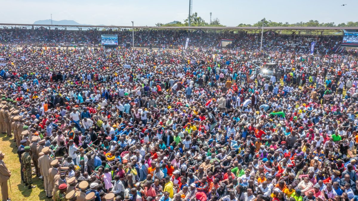 Kenyans inside a stadium. PHOTO/@WilliamsRuto/X