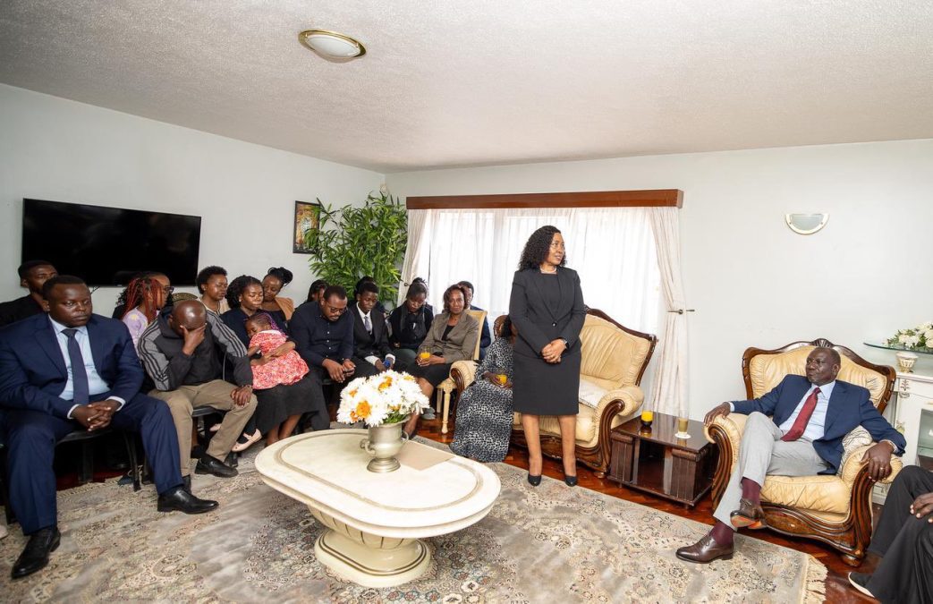 President William Ruto at Cyrus Jirongo's home in Gigiri condling his family. PHOTO/@WilliamsRuto/X