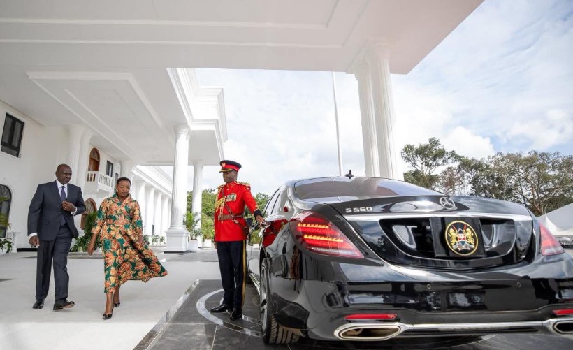 President William Ruto and First Lady Rachel Ruto heading to Nyayo Stadium for Jamhuri celebrations with the background showing the revamped State House look. PHOTO/@SethOlale/X