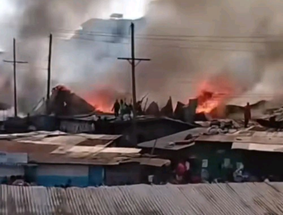 Panic as huge fire breaks out in Nairobi’s Mathare estate