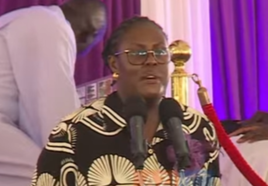 Winnie Odinga speaking at her Aunt Beryl Achieng's burial ceremony. PHOTO/Screengrab by K24 Digtal