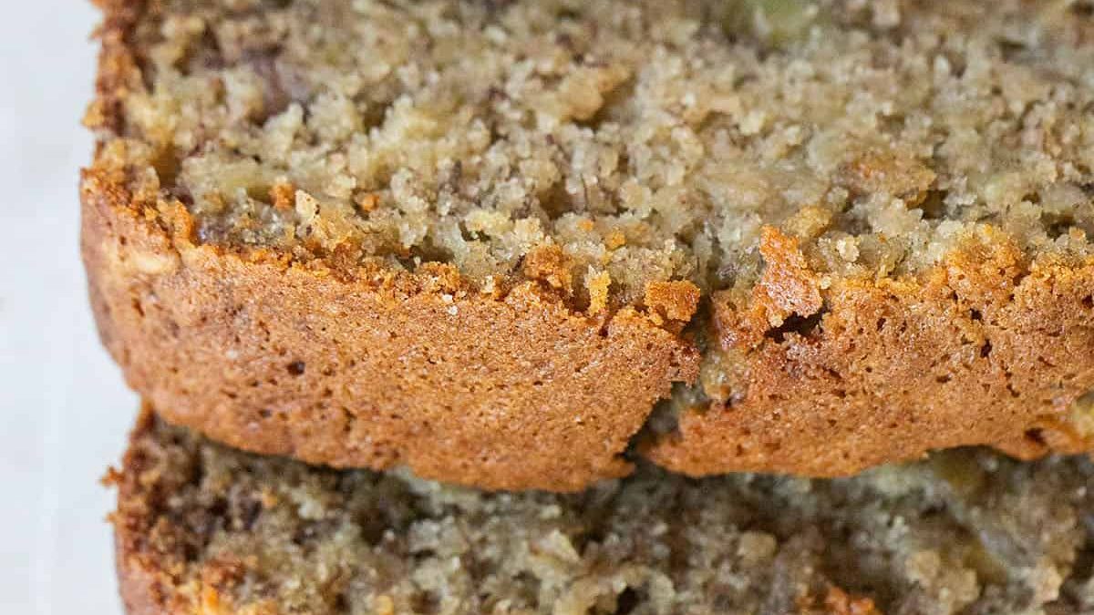 How to make super moist banana bread during the festivities