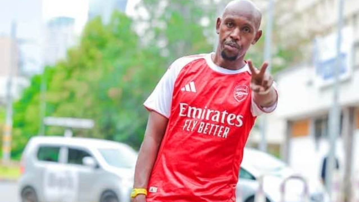 Mosiria predicts Arsenal will crush Man United 2-0
