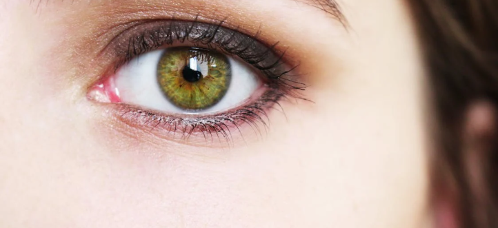 A blinding parasitic eye disease affects mostly contact lens wearers. Here’s how to avoid it