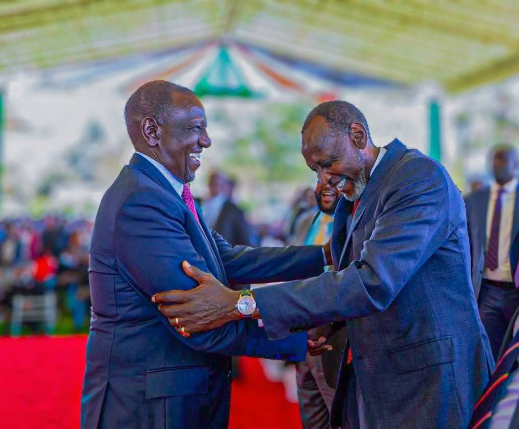 Muhoho Kenyatta in attendance as Ruto awards youngsters at State House