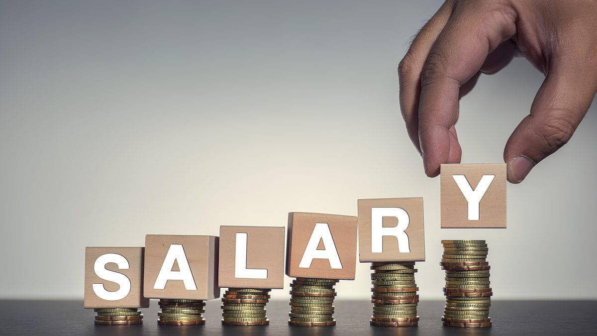 3 smart ways to deal with delayed salary