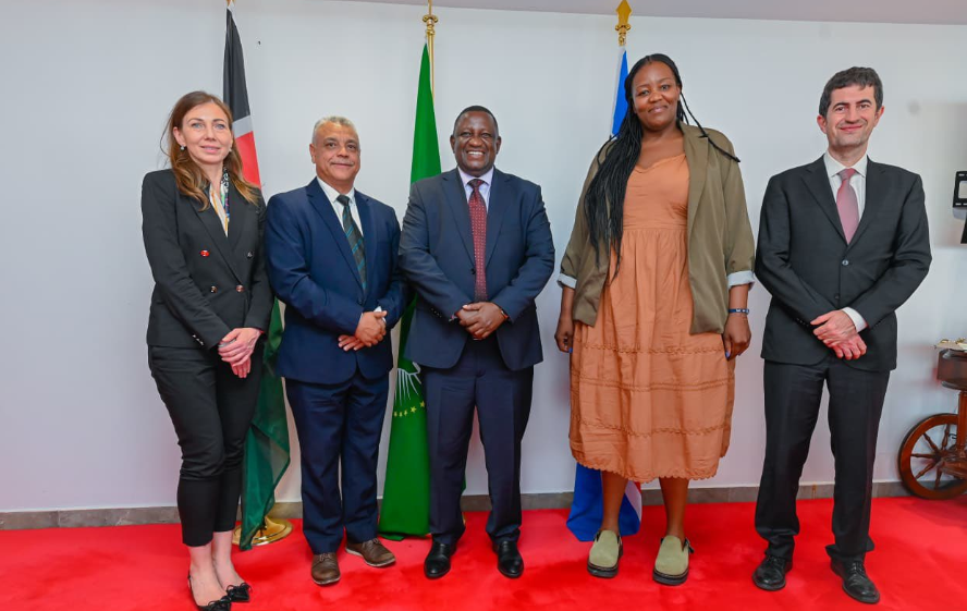 Sports CS Salim Mvurya with WADA representatives in Nairobi on Wednesday, January 28, 2026. PHOTO/@Waziri_Mvurya/X