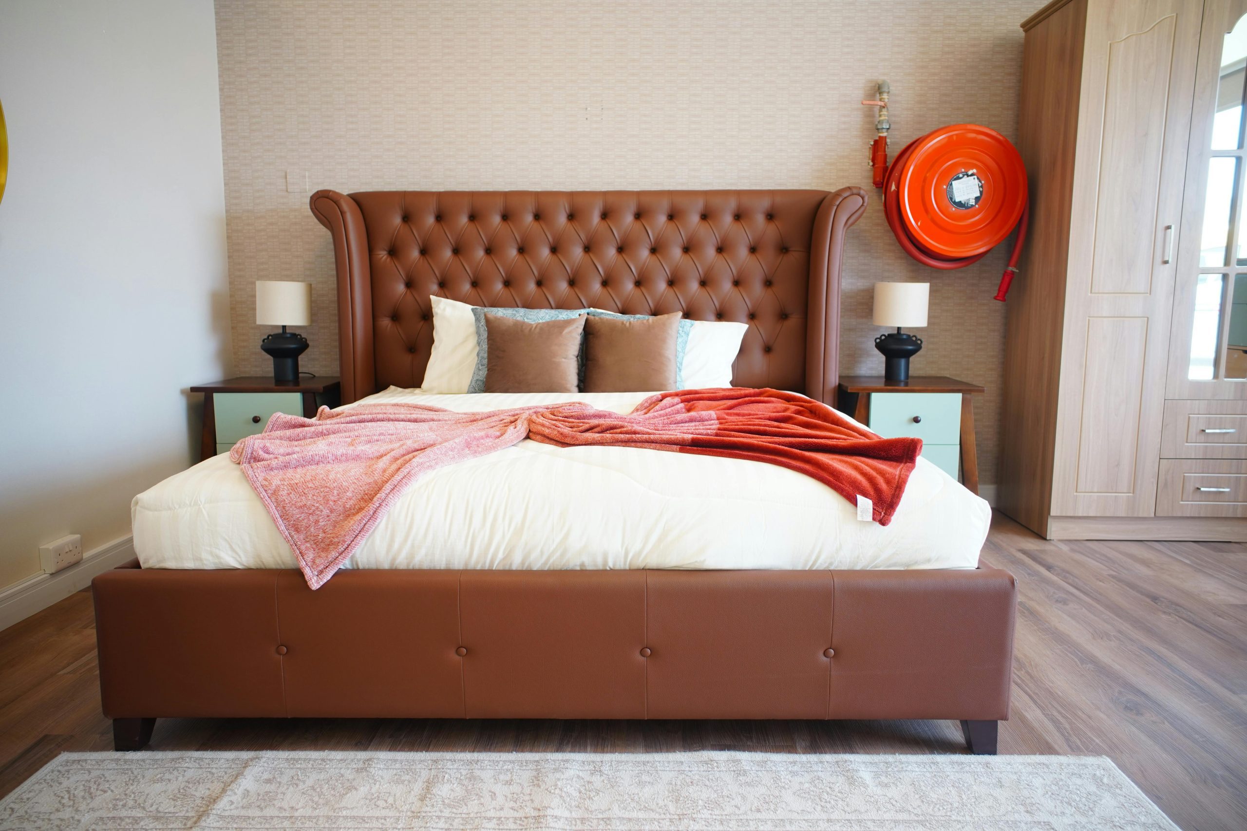 Health tips to wake up early and sleep satisfied