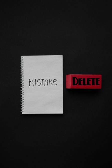 Graphic to illustrate mistake. PHOTO/Pexels