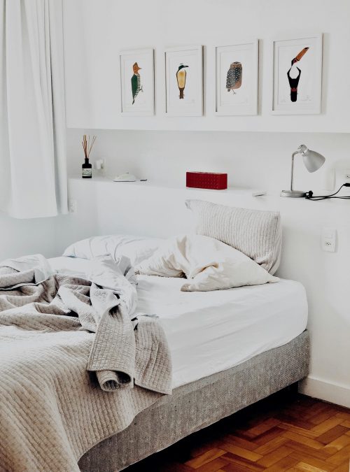 An image of a bedroom. PHOTO/Pexels