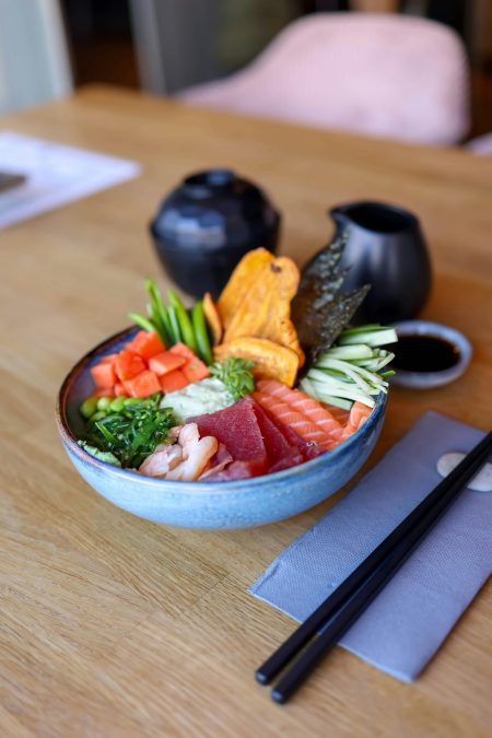 Delicious seafood and vegetables in a bowl. Image used for illustration purposes. PHOTO/Pexels

