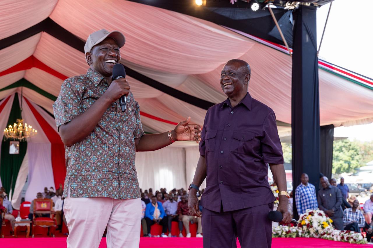 Ruto moves Kisumu residents as he speaks fluent Dholuo