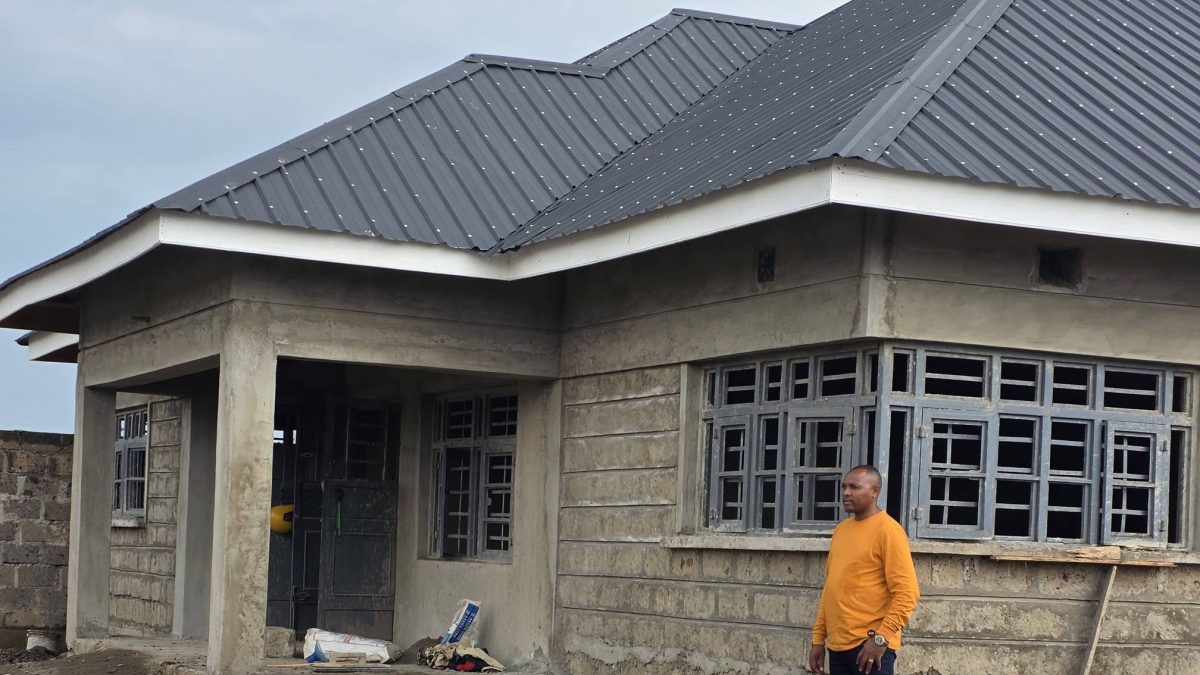 Bishop Kiengei gives update on construction of new home for Kaluma Boy’s family