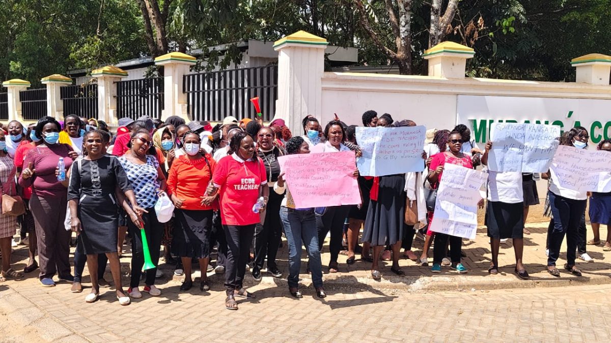 ECDE teachers protesting outside the governor's office. PHOTO/Wangari Njuguna