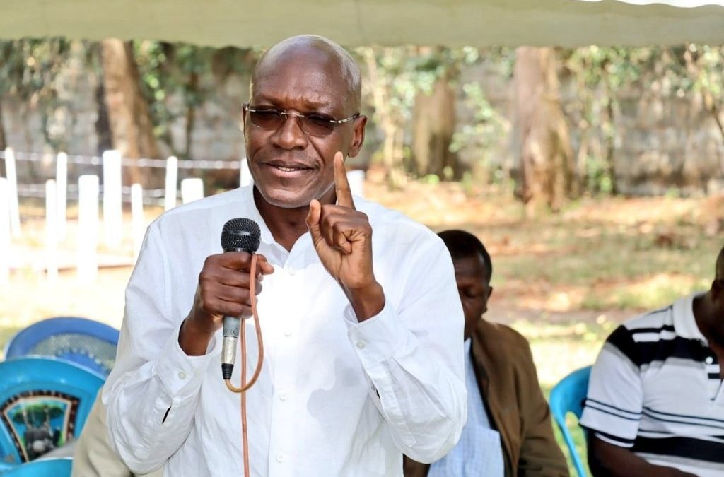 Kakamega Senator Dr. Boni Khalwale. PHOTO. https://www.facebook.com/KBonimtetezi