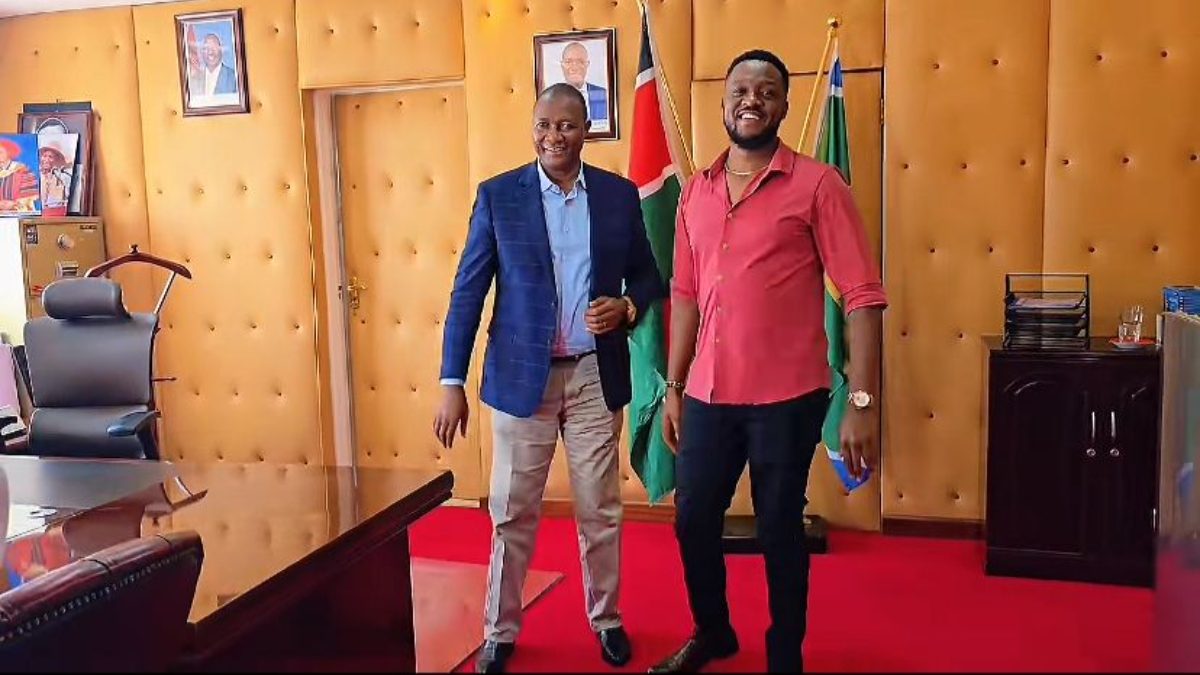 Jose Gatutura seeks Governor Badilisha’s blessings as he takes music tour to the US