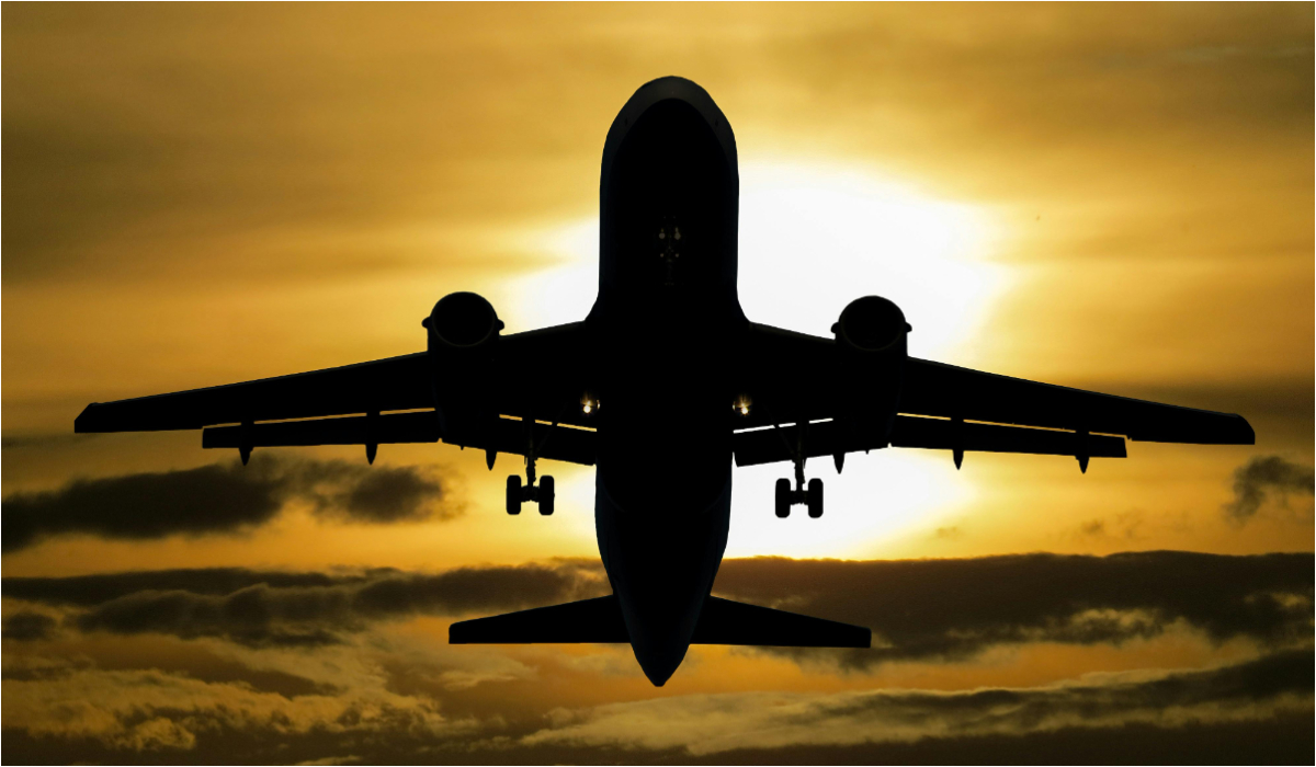 Why aeroplanes dim cabin lights before takeoff and landing
