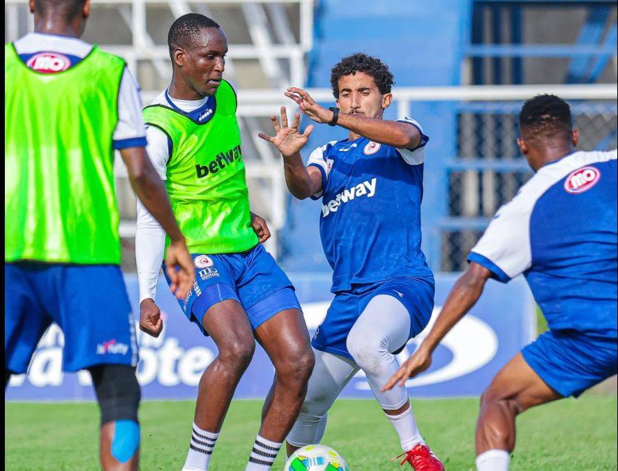 Simba SC coach quashes Harambee Stars ace Bajaber exit reports