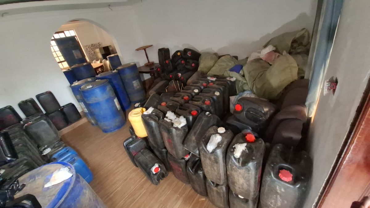 Police nab 1,500 litres of ethanol in Thika
