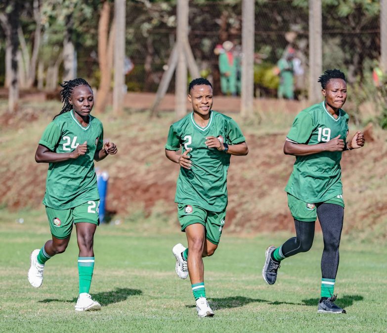 Harambee Starlets midfielder Mwanalima Adam (Centre) in training. PHOTO/https://web.facebook.com/HarambeeStarlets