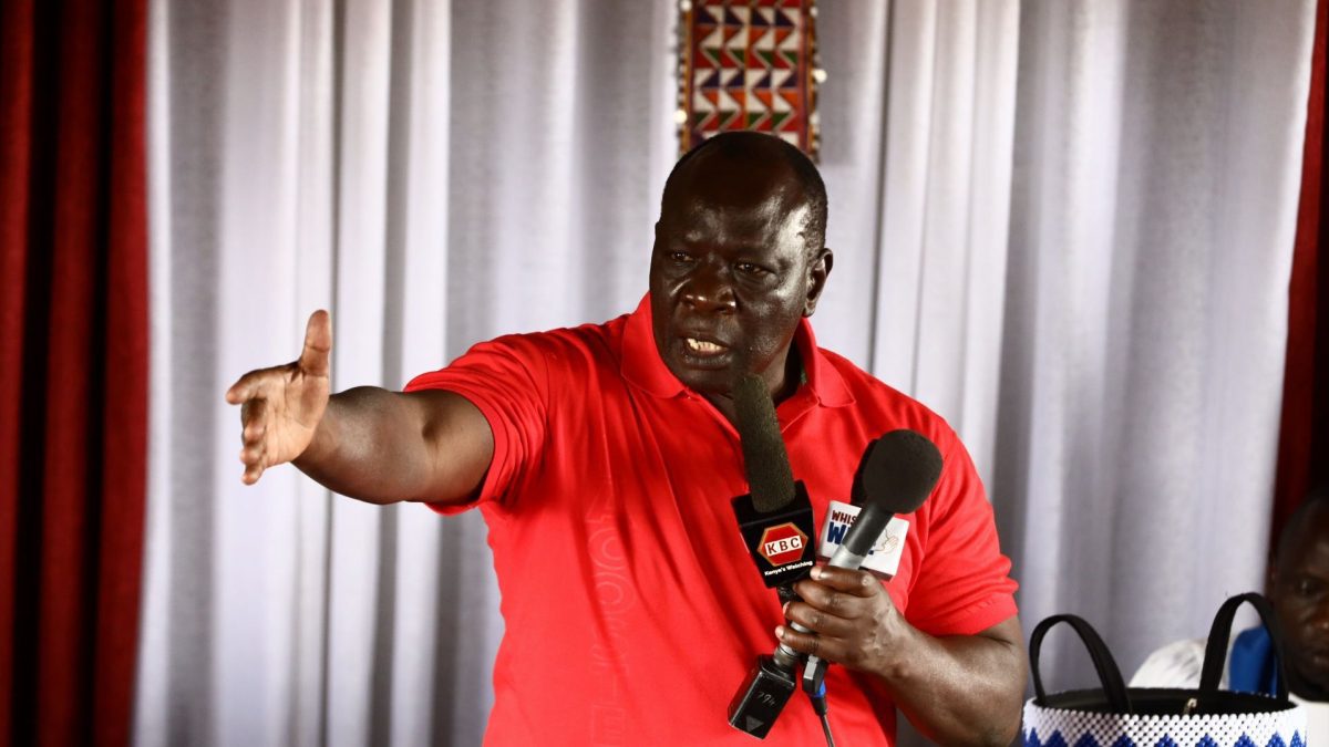 Former Makadara Member of Parliament Reuben Ndolo. PHOTO/https://www.facebook.com/babuowinongili