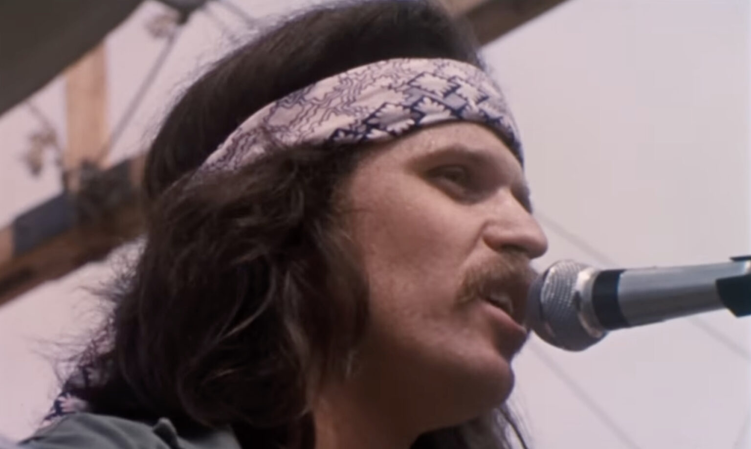 Country Joe McDonald, anti-war singer and counterculture icon, dies at 84