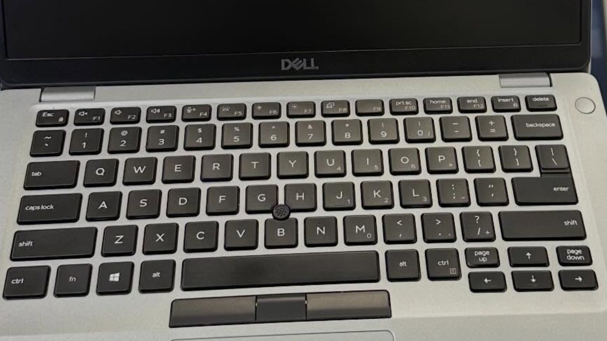 Why keyboards have tiny bumps on the F and J keys