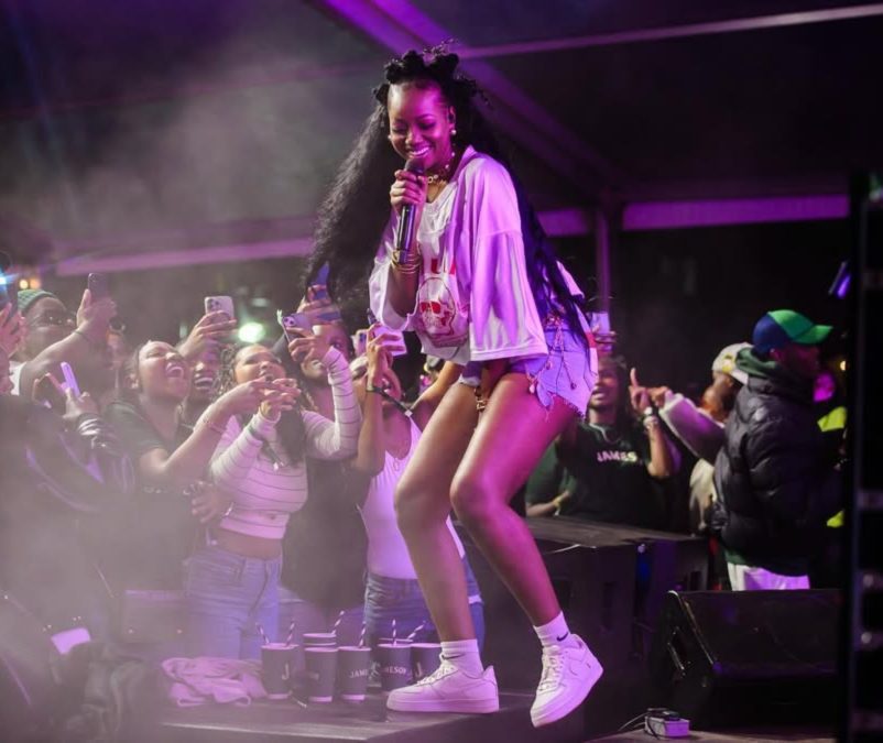 Kenyan singer-songwriter Njerae/