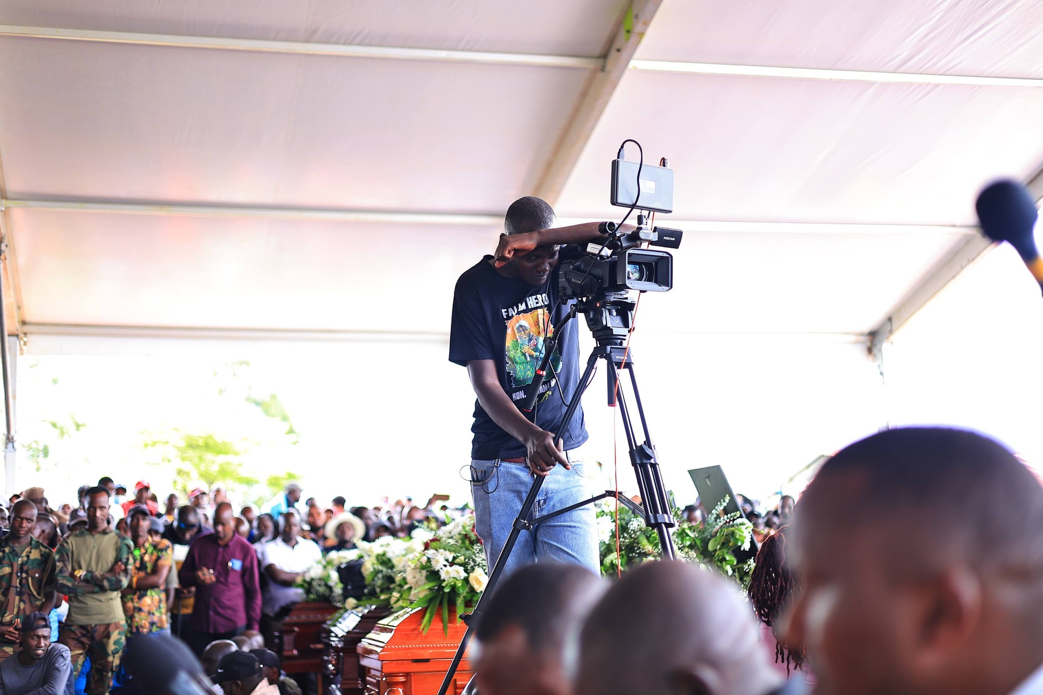 Guruh Buvati: MP Ng’eno’s long-time photographer fights tears while covering his funeral
