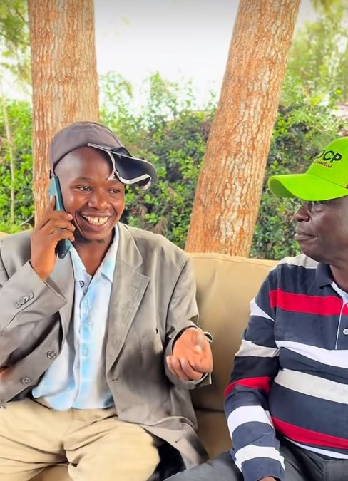 Nyojoro and Gachagua together during the shooting of a skit. PHOTOS/Screengrab by K24 Digital of TikTok video by @nyojoro,