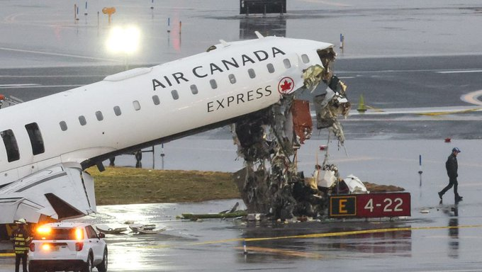 The aftermath of LaGuardia plane crash. PHOTO/@geotechwar/X