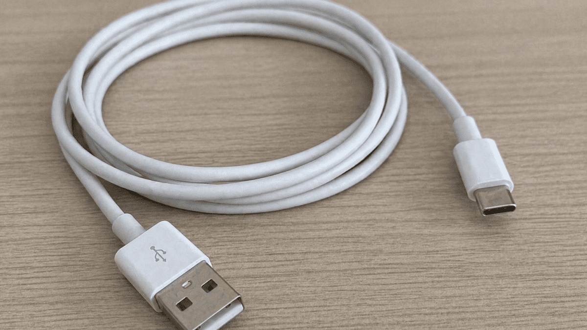 Bad habits that are destroying your charging cables