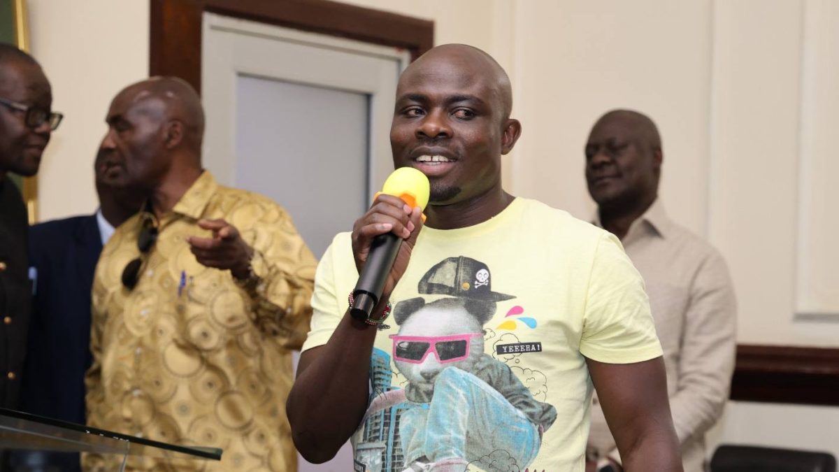 Mama Lucy Hospital board member Calvince Okoth speaks during a past event. PHOTO/https://web.facebook.com/gaucho.gacho
