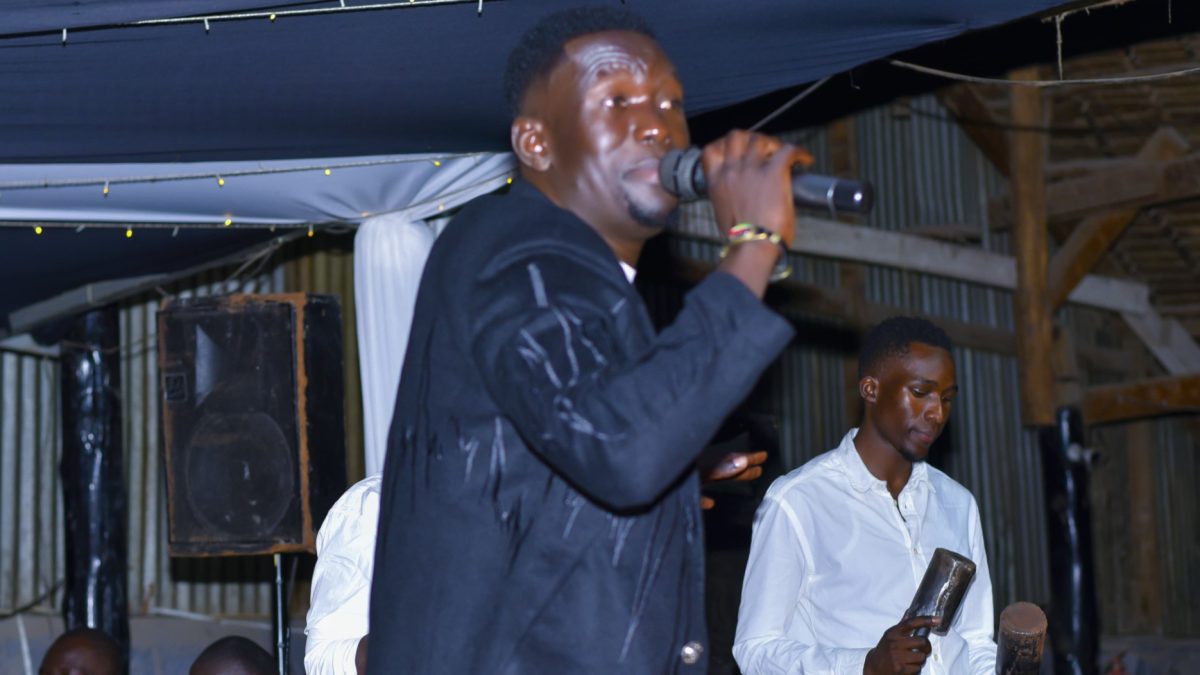 Ohangla musician Freddy Jakadongo performing alongside his band. PHOTO/https://www.facebook.com/profile.php?id=100044424340235
