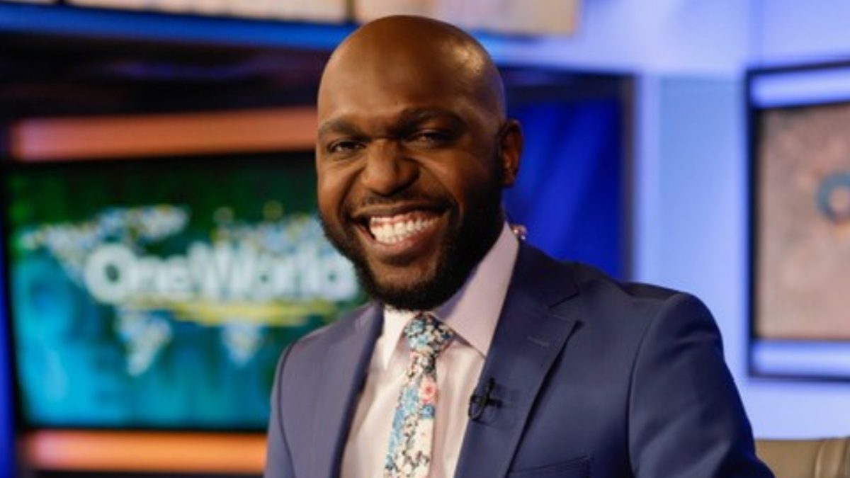 Larry Madowo. PHOTO/ https://www.facebook.com/LarryMadowo