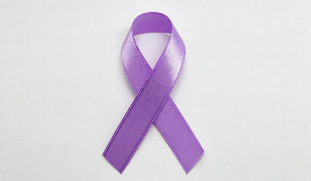 Colon cancer deaths are concentrated in people with less education, study says