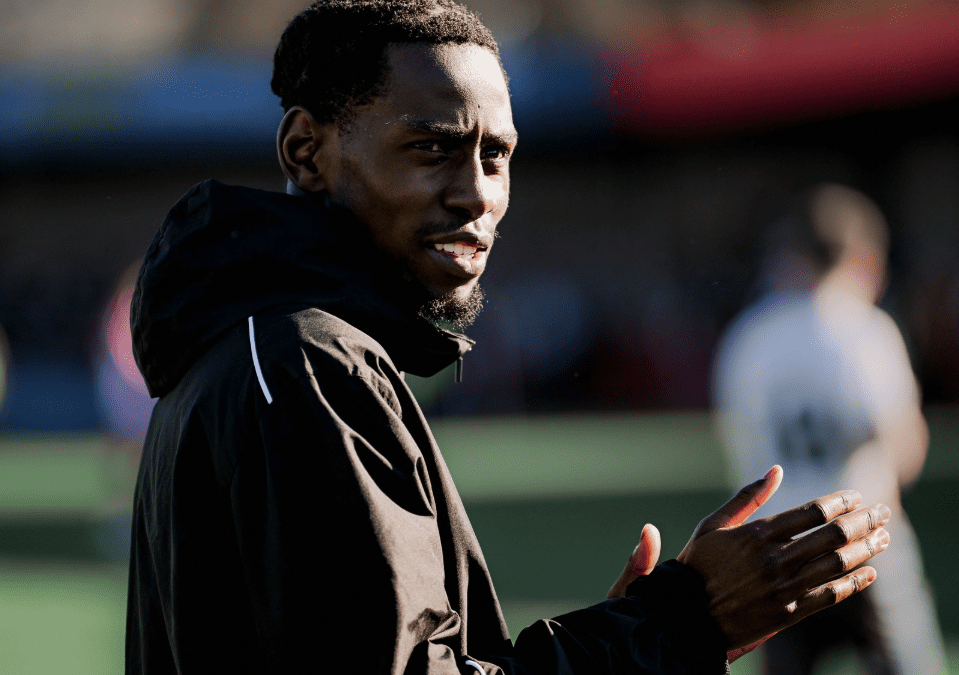 Clarke Oduor’s Grimsby in line for promotion in England