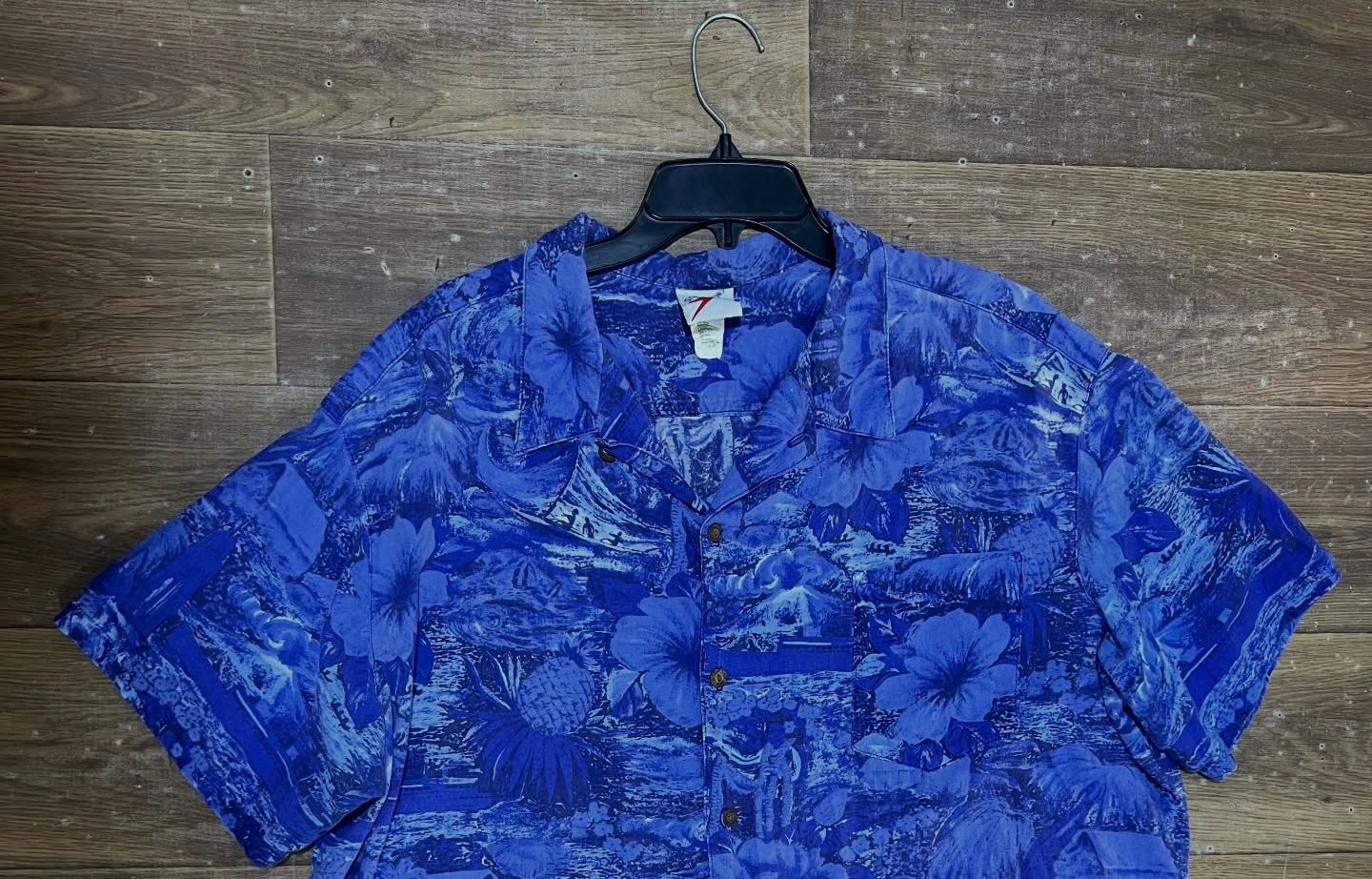 Signs clothes’ colour will fade before you buy them