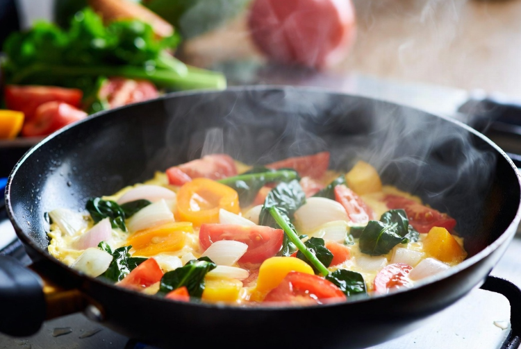 How to make simple vegetable omelette for mornings