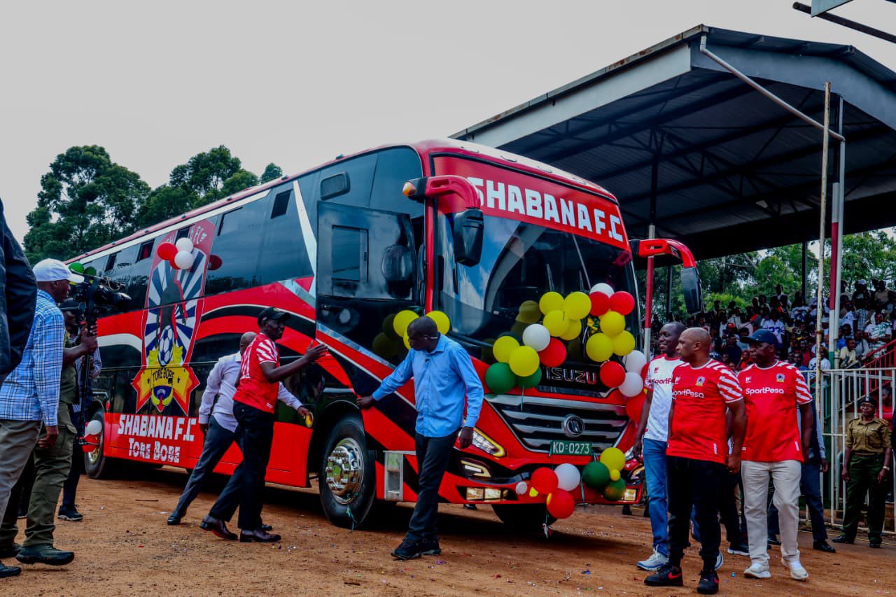 Shabana FC reap big as Ruto hand over new bus