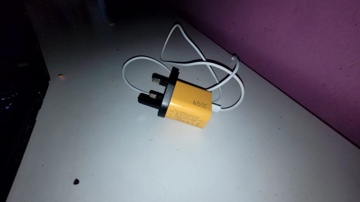 The simple truth about how a phone charger works