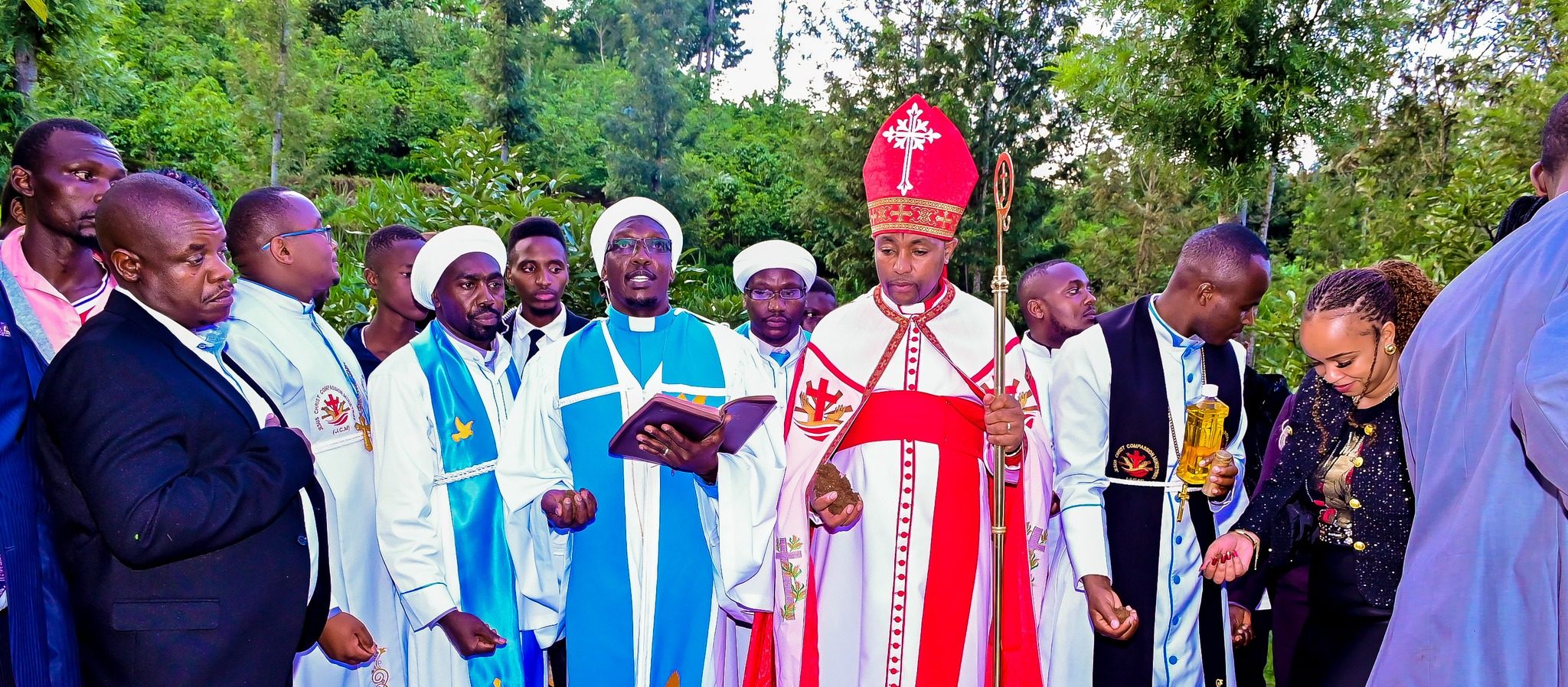 Bishop Kiengei pens emotional message after presiding over Karangu Muraya's brother's burial